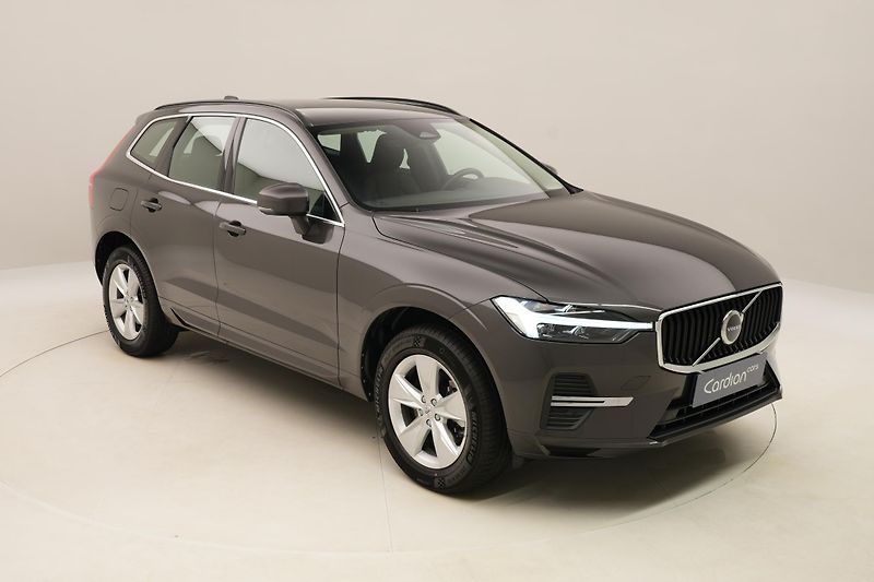 Volvo XC60 B4 CORE AUT CZ - fotka 16 z 45