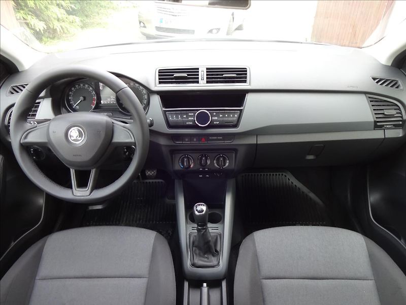 Škoda Fabia III 1,4 TDI 66kW - fotka 32 z 47