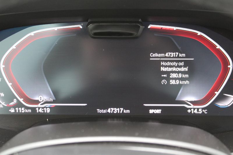 BMW X5 xDrive30d - fotka 26 z 28