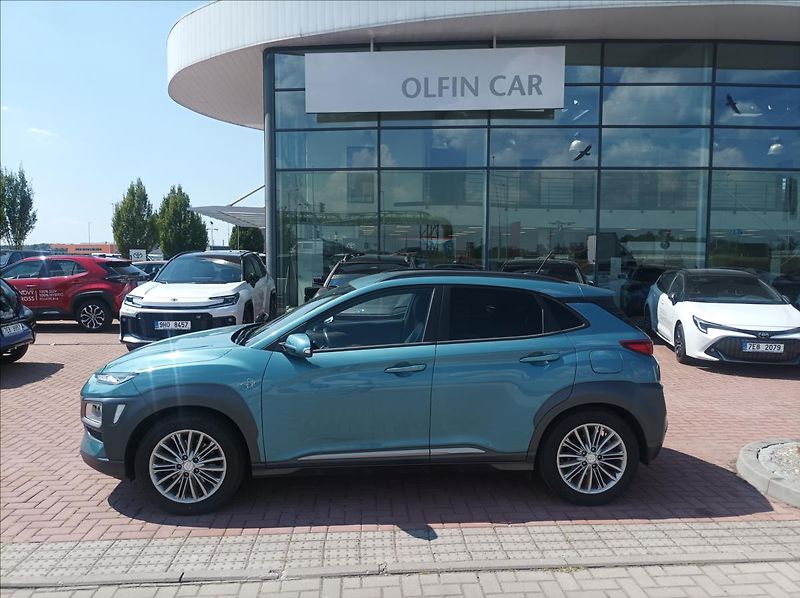 Hyundai Kona 1,6 Premium AUT. - fotka 2 z 21