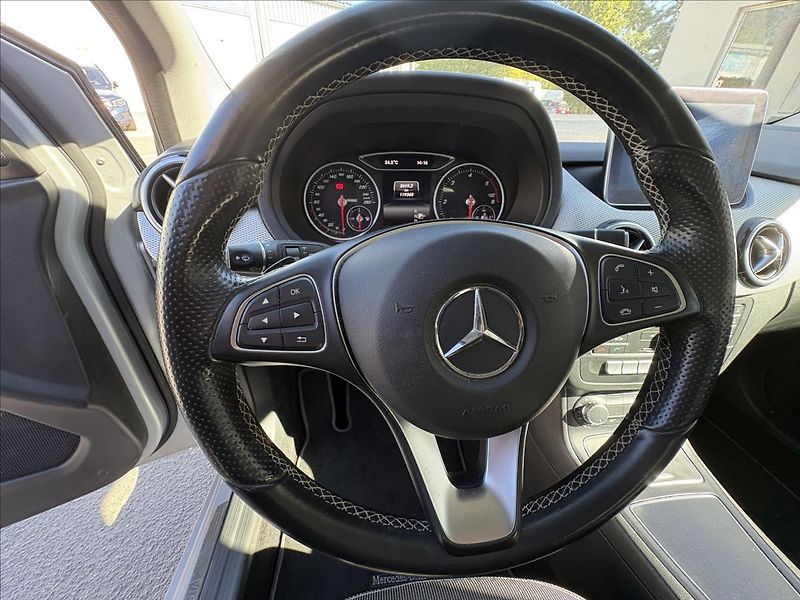 Mercedes-Benz Třídy B 2,2 CDI 100kW Led,Vada motoru! - fotka 6 z 30