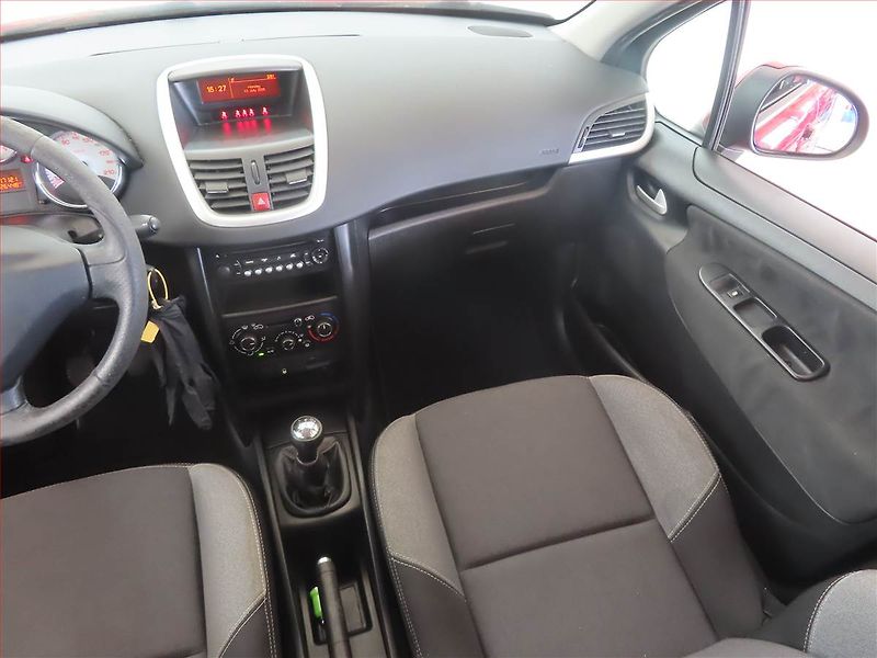 Peugeot 207 (2011) 1.4, Serv.kniha, po STK - fotka 8 z 13