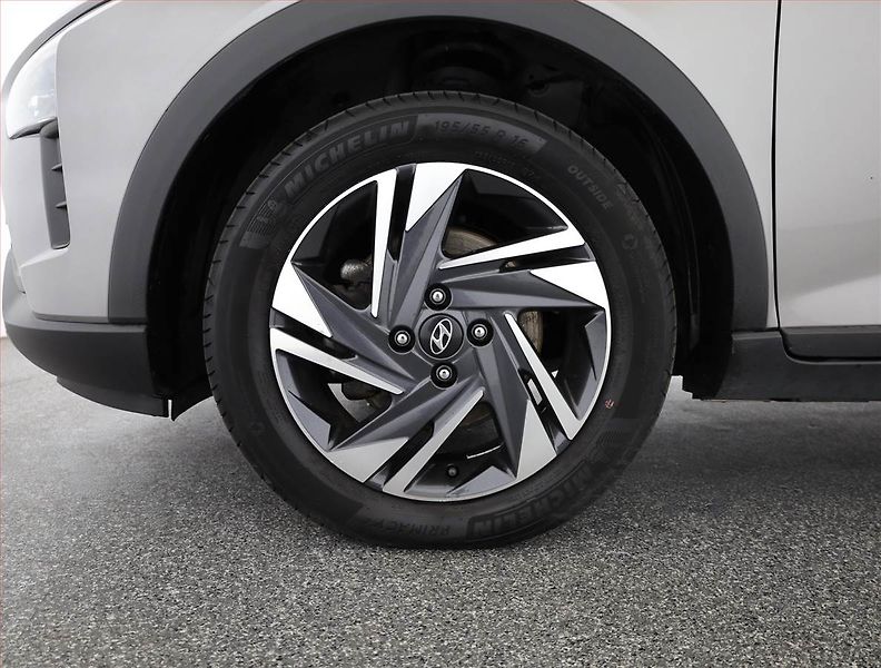 Hyundai Bayon (2022) Smart Climate 1.0 T-GDI - fotka 17 z 17