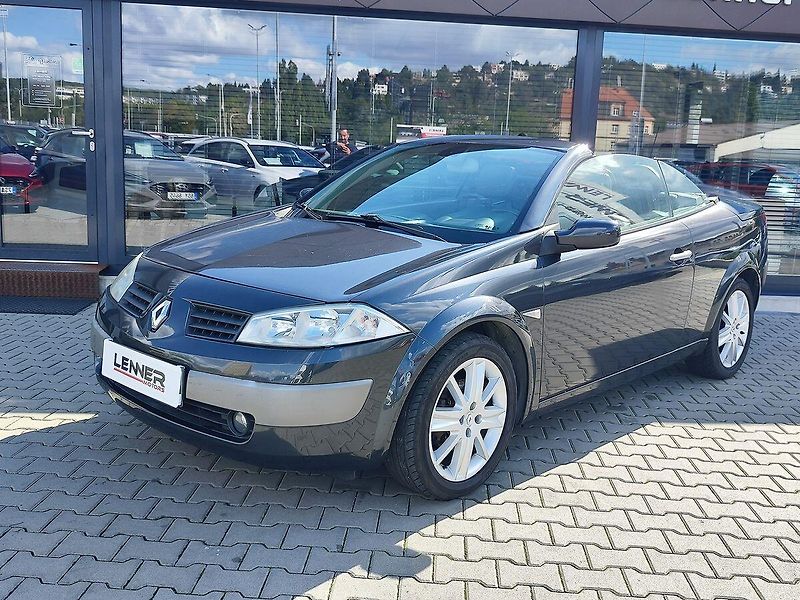 Renault Mégane 2.0 16V/99kW Cabrio - fotka 2 z 36