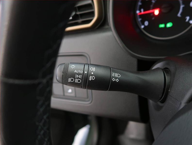 Dacia Duster (2023) Extreme 1.3 TCe, digi klima - fotka 22 z 22