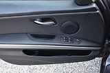 BMW Řada 3 (2007) 320d Touring 110kW / TAŽNÉ - náhled 21