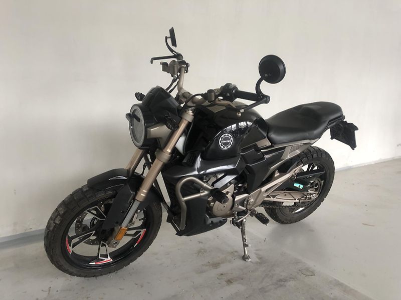 Zontes 125 G1 Scrambler - fotka 5 z 19