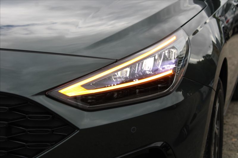 Hyundai i30 1,5 CVVT  ČR,1MAJ,ZÁRUKA,STYLE - fotka 31 z 32