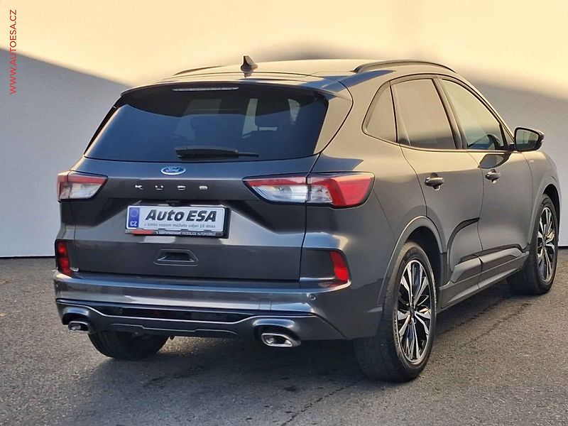 Ford Kuga (2021) 1.5 EB, ST-Line, LED, navi - fotka 4 z 21