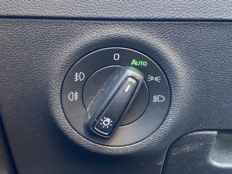 Škoda Karoq 2.0TDi, ČR, 4x4, manual - fotka 17 z 17