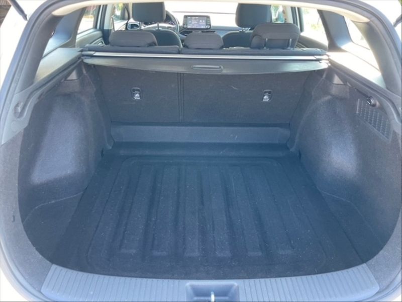 Hyundai i30 1,5 i CVVT Comfort kombi 5d - fotka 6 z 11