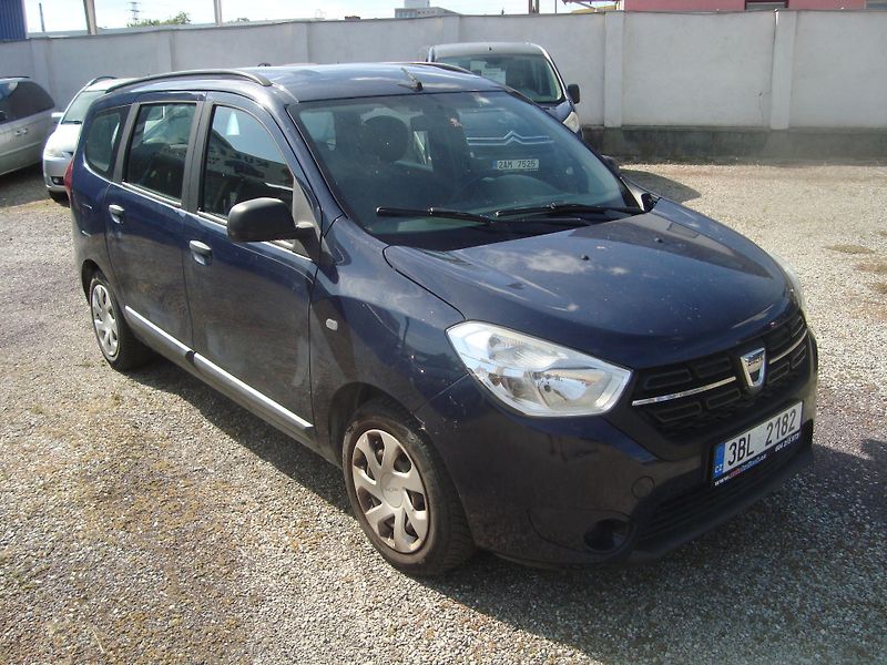 Dacia Lodgy (2017) 1,5dci - fotka 2 z 15