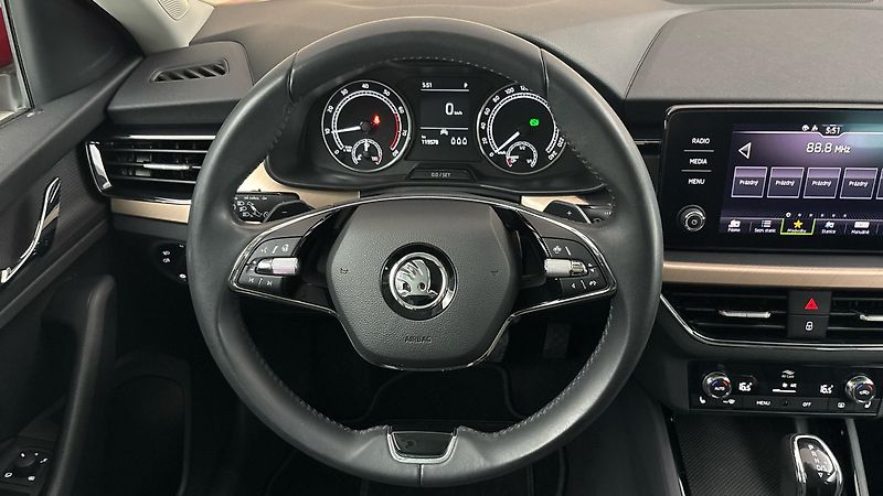 Škoda Scala 1.0 TSI DSG Style - fotka 9 z 25