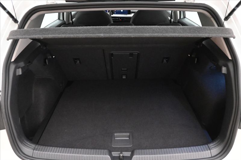 Volkswagen Golf 2,0 TDI 85kW Life Záruka až 5 - fotka 10 z 30