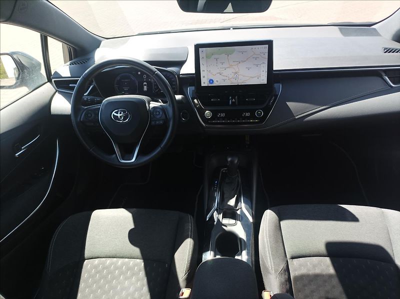 Toyota Corolla 2,0 Comfort Tech - fotka 7 z 20