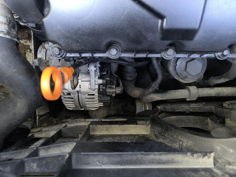 Volkswagen Transporter (2004) 1.9 TDI SERVISNÍ KN.DOL. KM - fotka 37 z 42