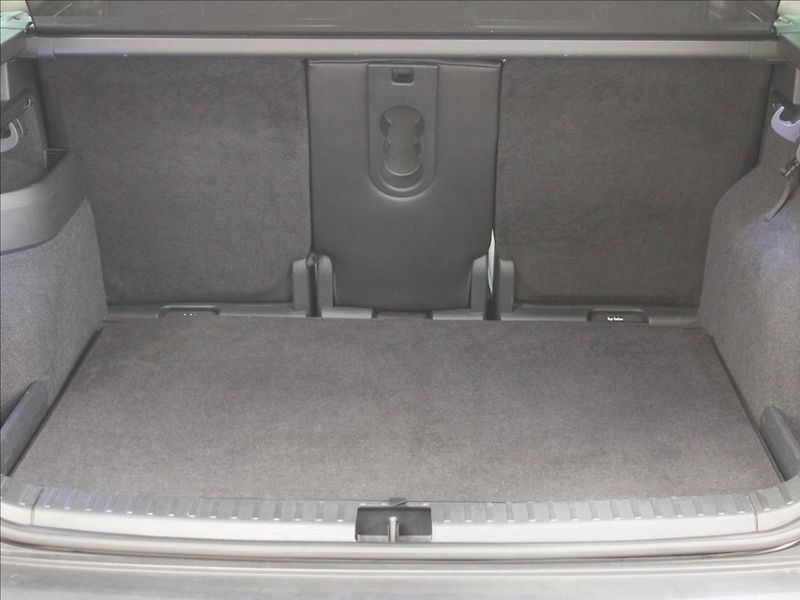 Škoda Karoq 2,0 TDI Style+ 4x4 DSG perleť - fotka 8 z 40