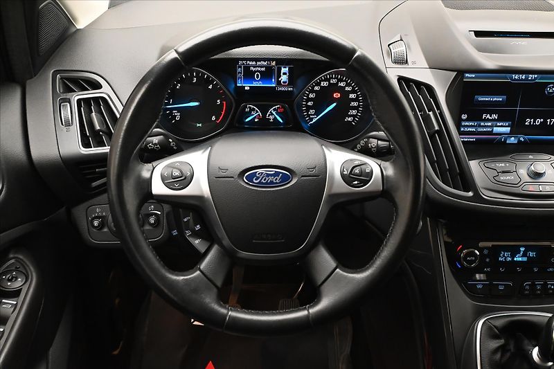 Ford Kuga 2,0 TDCi 110kW Tažné Záruka až - fotka 18 z 30