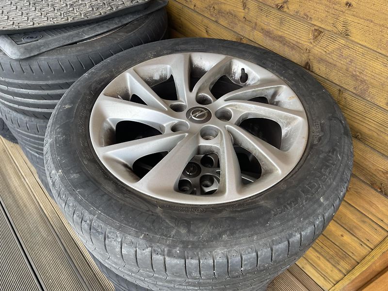 Opel Astra 1.6 CDTi Enjoy ALU-DPH-ČR !!! - fotka 24 z 26