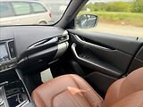 Maserati Levante 3,0 Q4 A/T 202kW - náhled 24