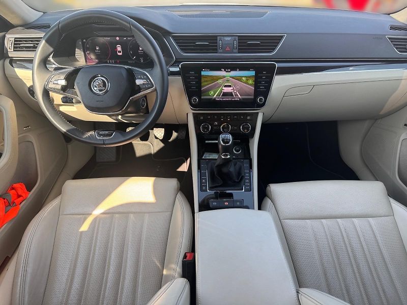 Škoda Superb (2023) L&K 2.0TDI 110kW TAŽNÉ CZ DPH - fotka 9 z 11