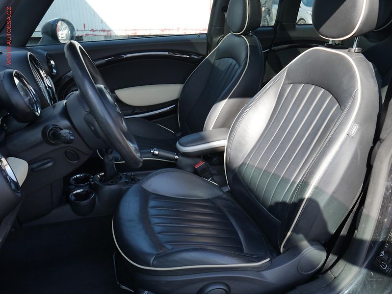 Mini Clubman (2007) 1.6D, AC, panor, navi - fotka 9 z 20