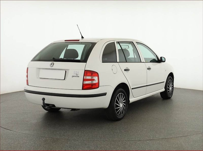 Škoda Fabia (2005) 1.4 16V, po STK, Tažné - fotka 5 z 14