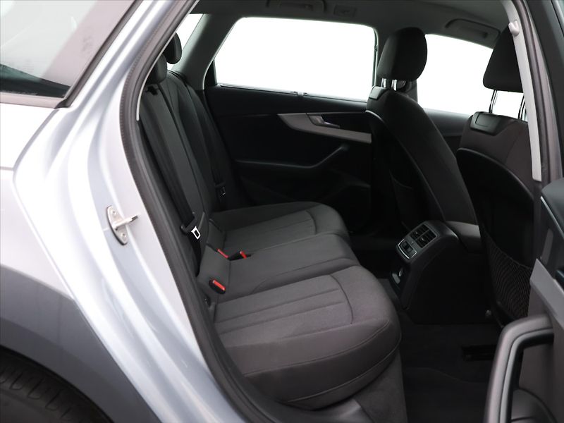 Audi A4 Allroad 3,0 TDI 200kW Aut quattro DPH - fotka 13 z 29