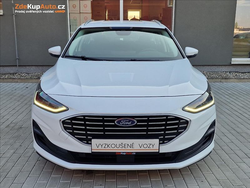 Ford Focus 1.5 TDCi Titanium, ČR, 1.Maj. - fotka 4 z 50
