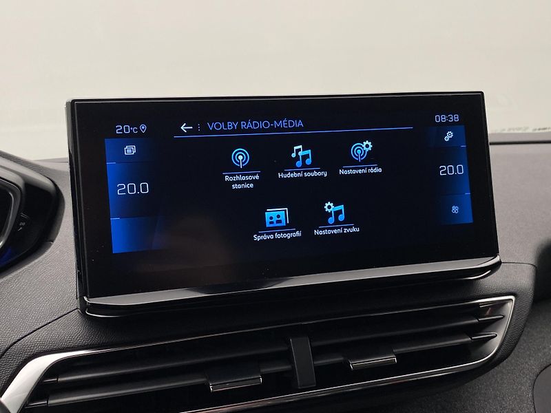 Peugeot 3008 1.5HDi 96kW ALLURE AUT CZ - fotka 31 z 38