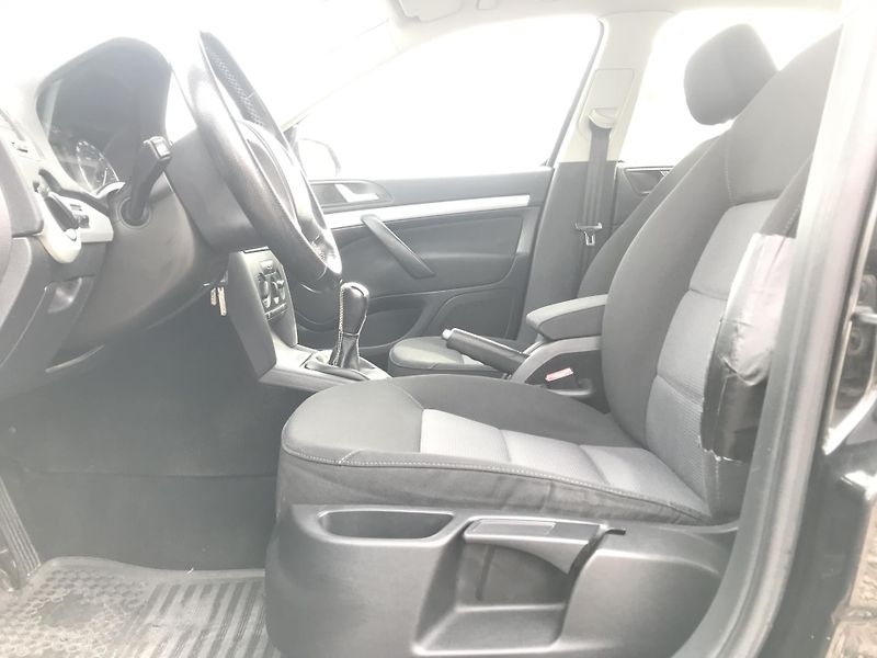 Škoda Octavia 1.9 TDI 77 KW,KLIMA,ČR.. - fotka 8 z 15