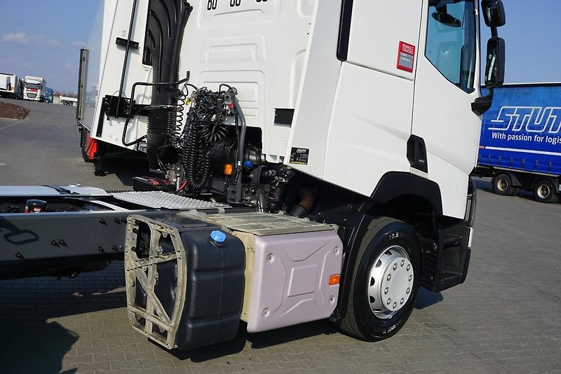 Renault Trucks T (2020) 460 / ACC / EURO  6 / SLEEPER  - fotka 35 z 51