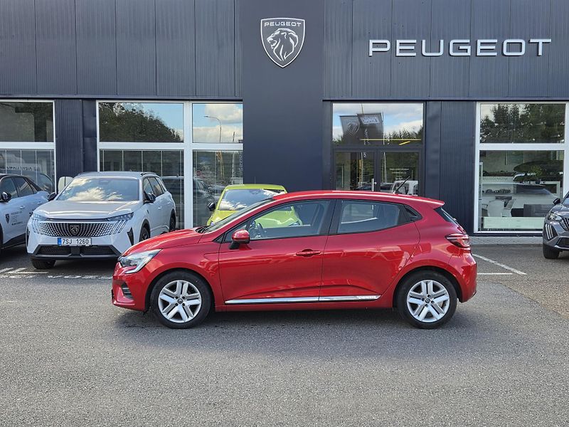Renault Clio (2021) 1.0 TCe 91 Intense MAN6 - fotka 2 z 31
