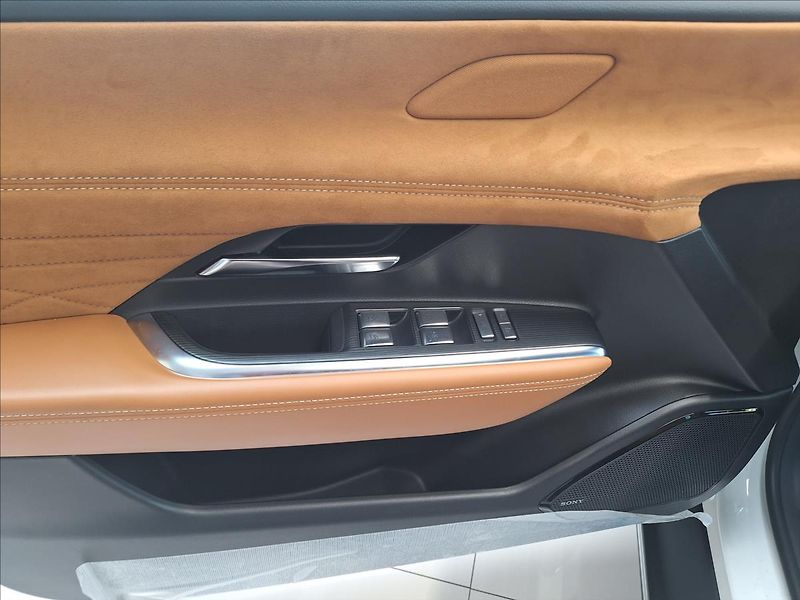 Mazda 6e EV 258ps 1AT RWD Takumi Plus - fotka 9 z 13