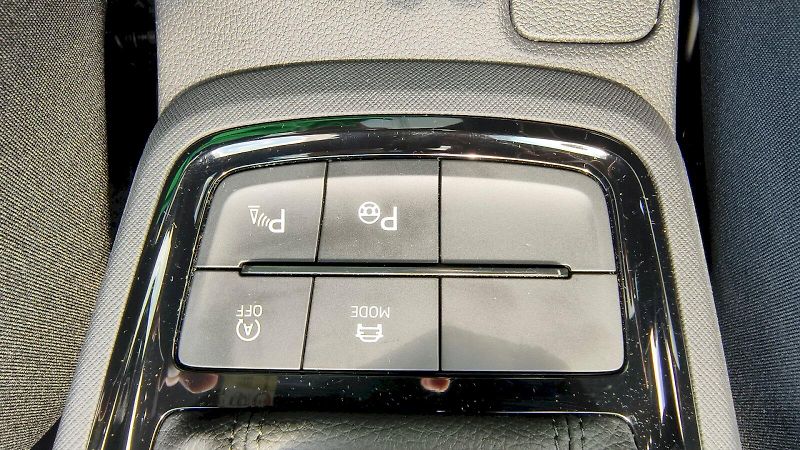 Škoda Kamiq (2025) MONTE CARLO TSI 85/1.0 A7F - fotka 29 z 38