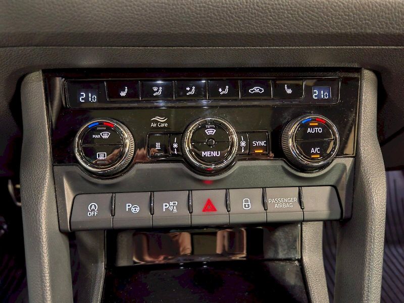 Škoda Kodiaq (2019) 2.0 TDI 176 kW DSG 4x4 RS - fotka 19 z 34
