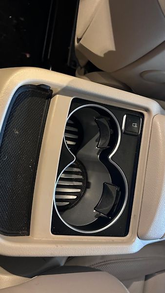 Mercedes-Benz Třídy V (2023) 300 Exclusive L 4M AIR LEDNICE - fotka 40 z 44