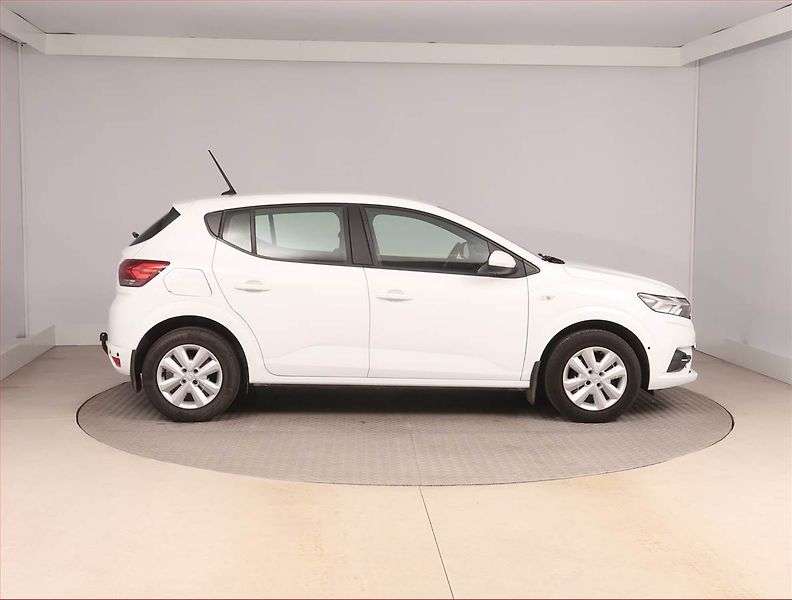 Dacia Sandero (2023) 1.0 TCe, ČR,1.maj, Serv.kniha - fotka 6 z 14