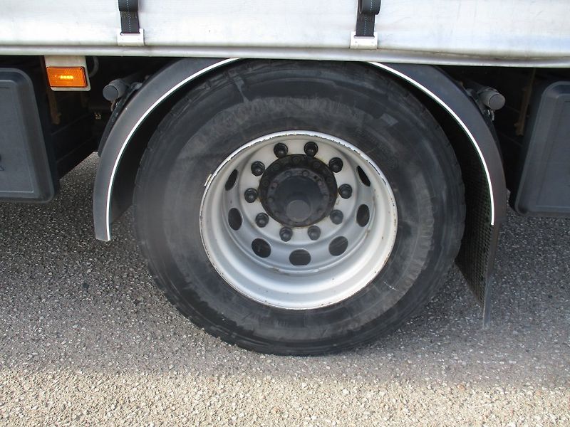 Scania P280 21 palet - fotka 31 z 38