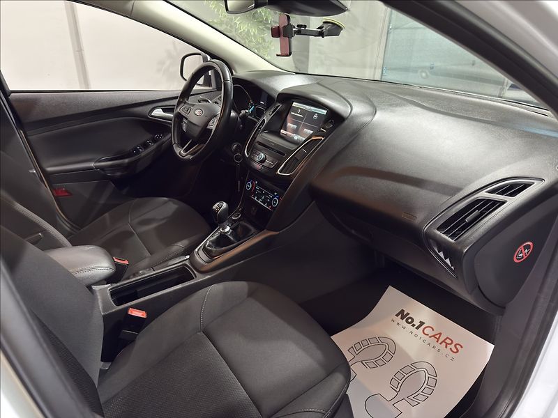 Ford Focus 0,9   EB VÝHŘEV ČIDLA ALU STK - fotka 17 z 27