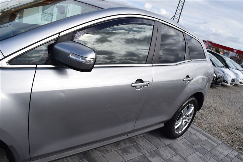 Mazda CX-7 2,2 CD 127KW VÝHŘEV KLIMA ALU - fotka 8 z 45