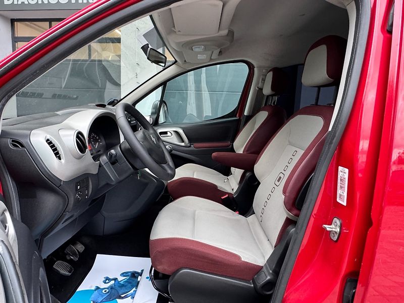 Citroën Berlingo (2009) Multispace 1.6 16V - fotka 9 z 27