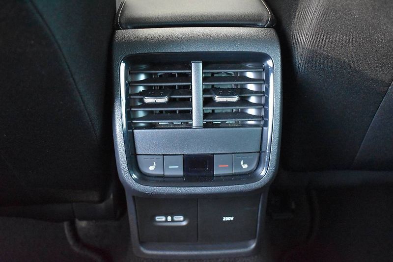 Škoda Octavia (2022) 1.5TSI 110kW DSG - fotka 14 z 25