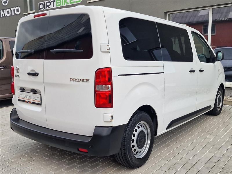 Toyota ProAce Verso 1.5 D-4D 8-míst,ČR,1.Majitel - fotka 10 z 46