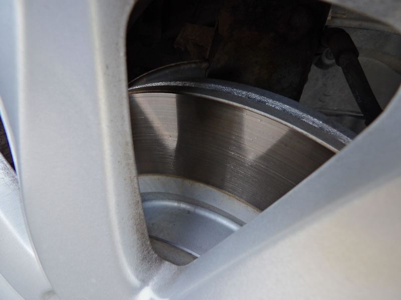 Mazda 6 1.8 MZR BOSE Tempomat Výhřev - fotka 26 z 28