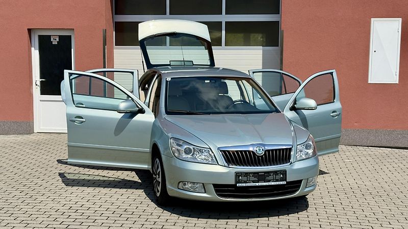 Škoda Octavia 1.2TSi*77kW*ELEGANCE*138TKM* - fotka 26 z 27