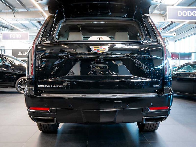 Cadillac Escalade (2026) 6.2 ESV Sport Platinum 2026 - fotka 6 z 50