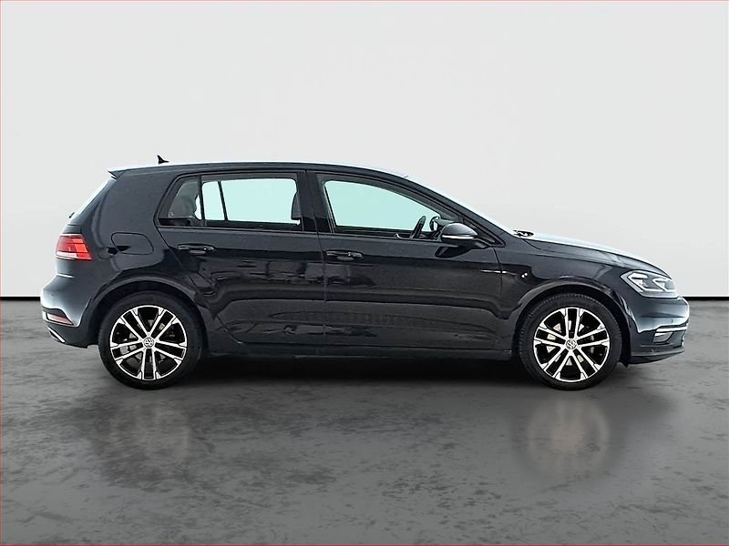 Volkswagen Golf (2017) 1.4 TSI, Tempomat - fotka 6 z 16
