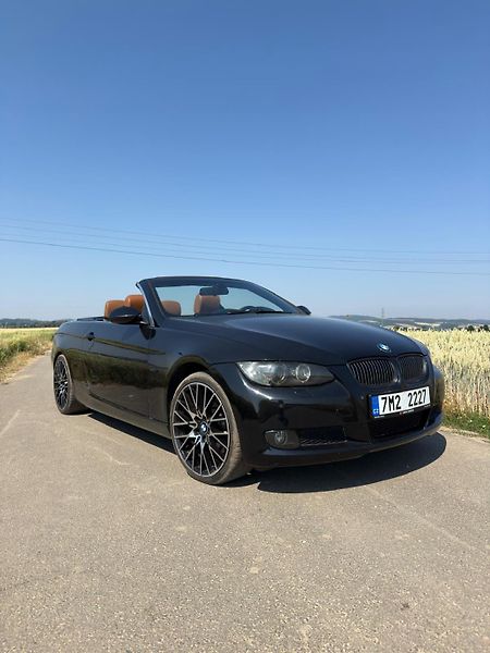 BMW Řada 3 (2008) BMW 325d Cabrio E93 2008 - fotka 1 z 10