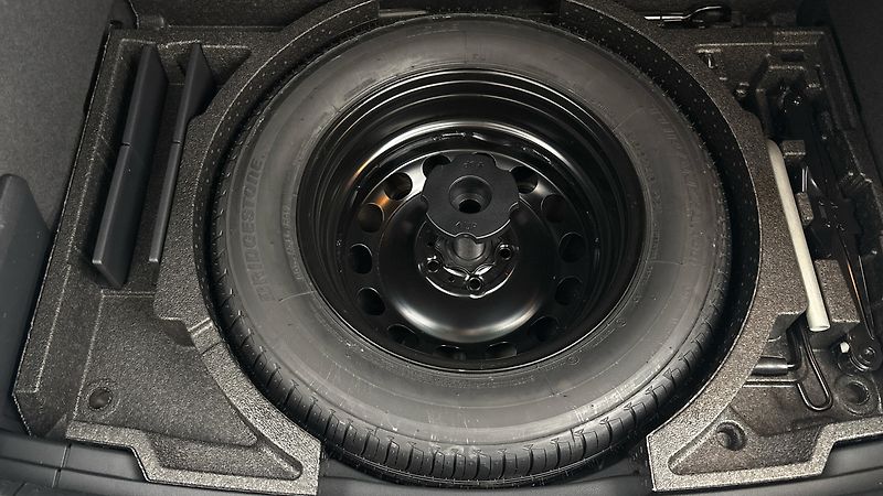 Škoda Karoq 2.0 TDI DSG Style - fotka 20 z 28